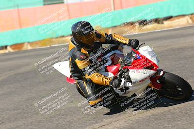media/Oct-15-2022-TrackXperience (Sat) [[8f70b8b0be]]/Group 2/session 2 turn 3 and 4/